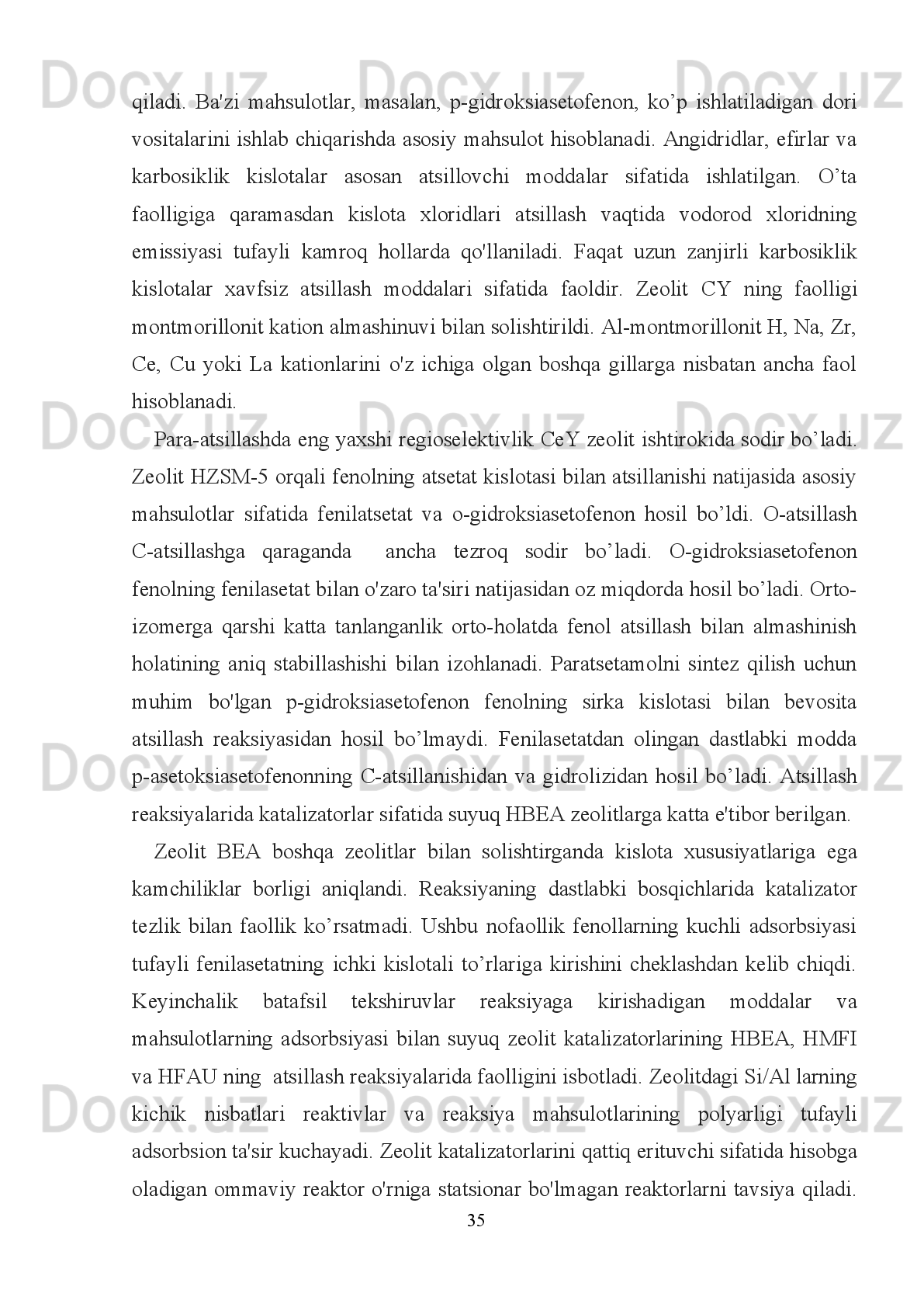 ekvivalentga   ko'paytirilganda,   konversiyalanish   jarayoni   past   bo’ldi   va   mahsulot
unumining past  bo’lishiga ham olib keldi. Mahsulotning hosil  bo’lish unumi past
bo’lishiga   qaramay   reaksiyani   uzoq   vaqt   davom   ettirish,   protonlarning   diatsil
hosilalarga aylanishiga imkon yaratdi va mahsulotni ajratib olishni osonlashtirdi. 
Olgan   natijalarimiz   shuni   ko’rsatdiki     asetonitril   muhitda   amalga   oshirilgan
reaksiyalarga   qaraganda   bu   usulda   qisqa   muddat   ichida   yaxshiroq   natijalarni
kuzatdik.   Aralashmalar   o'zlarining   erish   nuqtalarini   va   spektr   ma'lumotlarini
taqqoslash bilan tavsiflangan.
Aromatik   halqaning   ekologik   jihatdan   qulay   Friedel-Kraftsdistillash   va   sydnon
bog'lanishli ajoyib 4-asil-3-(3,5-diasosli) fenil sidnonlar bilan tez, samarali, toza va
ekologik   jihatdan   yaxshi   qulay   sintez   qilish   mikroto’lqin     nurlari   ostida   amalga
oshadi. 
1.5.Metilsulfokislotaning grafit yuzasida yutulishidan hosil bo’lgan
katalaizator ishtirokidagi Friedel-Krafts atsillash reaksiyalari.
Aromatik   birikmalarning   Friedel-Krafts   bo’yicha   atsillash   reaksiyasi   organik
sintezdagi eng asosiy va foydali reaksiyalardan biridir. Klassik usullar bilan bog'liq
kamchiliklar   orasida   atsillovchi   agent   sifatida   zaharli   kislota   xlorangidridini   va
alyuminiy   xloridning   stixioometrik   miqdori   va   Lyuis     kislotalar   kabilar   atrof-
muhitning   ifloslanishiga,   zaharlanishiga   olibk  eladi.   Bu   muammoni   bartaraf   etish
uchun   yaqinda   ba'zi   katalitik   Friedel-Krafts   atsillash   usullari   ishlab   chiqildi 2
.
Bundan tashqari, karbosiklik kislotalar va kam zaharli Lyuis kislotalari yoki xavfli
bo'lmagan   kislota   katalizatorlari   bilan   bog'liq   reaksiyalar   o'rganildi,   ammo   bu
usullar   amaliy   va   umumiy   sintetik   usullar   kabi   butunlay   muvaffaqiyatli   emas.
Masalan,   anizolning   HZSM-5   zeolitiga   karbosiklik   kislotalar   bilan   atsillash
metodologiyasi,   ekologik   jihatdan   xavfsiz   bo'lsa-da,   generality   (yuqori   kislotalar
bilan   emas)   va   samaradorligi   (48   soat   va   reaksiya   vaqti   bilan   birgalikda
O-atsillanishi)   bo'yicha   to’siqlar   mavjud.   So'nggi   yillarda   aluminiy   promotori
ishtirokida   anizol   va   tiofen   kabi   reaktivlar   aromatik   moddalarning   karbosiklik
kislota bilan atsillashini yaxshi natijalarga ega ekanligini ko'rsatdi. Shunday qilib,
xavfli   bo'lmagan   reaktivlarni   o'z   ichiga   olgan   ushbu   foydali   reaksiya   uchun
                                                                         29