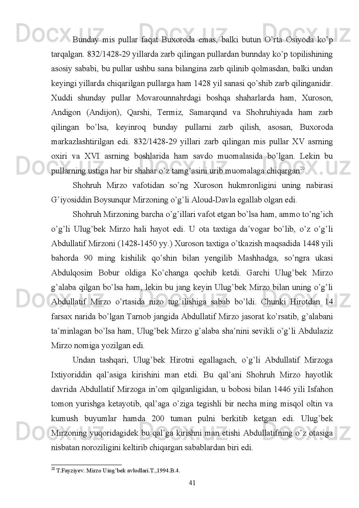 Ana shu mag’lubiyatdan bir yil o’tgach, 1407 yil 22 fevralda Pirmuhammad
Mirzo o’z amiri Pir Ali Tos tomonidan bo’g’ib o’ldirildi.
Xalil Sulton 1384 yilda tug’ilgan bo’lib, uni Amir Temurning katta malika –
sevimli xotini Saroymulukxonim tarbiya qilgan edi. U 15 yoshidan boshlab bobosi
bilan   harbiy   yurishlarda   qatnashgan   bo’lib,   harbiy   va   siyosat   ishlaridan   bohabar
edi.   Amur   Temur   Xalil   Sultonni   Xitoyga   qarshi   yurishda   (1404   yili)   o’ng   qanot
askarlarining   qo’mondoni   qilib   tayinlagan   edi.   U   Amur   Temur   vafotidan   so’ng
Samarqand taxtini egalladi.
Nima uchun Amur Temur Xalil Sultonni o’z merosxo’ri deb e’lon qilmadi?
Bu   haqda   akademik   B.   Ahmedov   bunday   yozadi:   ”Xalil   Sultonni   ilgari   Amur
Temurning jiyani amirzoda Alining qizi Johon Sulton begimga o’ylantirib qo’ygan
edilar.   Xalil   Sulton   qonuniy   xotini   bo’la   turib   Amir   Xoji   Sayfuddinning   cho’risi
sohibjamol  shodimmulkni yoqtirib qoladi  va uni  xojasidan tortib olib yashirincha
nikohga o’tkazadi. Amur Temur buni eshitib darg’azab bo’ladi va yasovul boshini
chaqirtirib: ”shahzodani  qayda bo’lsa ham  tutib keltirilsun va maxdi  uliyo Bayon
og’a turgan qasirga qamab qo’yilsin, behayo Shodimulkni ersa g’ulomlardan biriga
xotin   qilib   berib   yuborilsin”,   deb   farmon   beradi.     Lekin   amirlar   Sohibqironning
kayfiyati   durustroq   paytni   poylab   uning   ko’nglini   yupatishga   erishadilar.   Ammo
Amir   Teur   o’zboshimcha   nabirasining   gunohidan   o’tsada,   uni   valiohd   qilish
niyatidan qaytgan edi”
Ma’lumki,   qadimgi   turk   va   mug’ul   an’anasi   bo’yicha   hokimiyat,   otasidan
so’ng katta o’g’liga, katta o’g’li vafot etgan bo’lsa, uning o’g’illariga meros qilib
berilar edi.
Ana shu an’anaga sodiq qolgan Amir Temur to’ng’ich o’g’li Jahongir Mirzo
1376   yilda   vafot   etgandan   so’ng   uning   katta   o’g’li   Muhammad   Sultonni   o’z
merosxo’ri   qilib   tayinlagan.   Lekin   Muhammad   Sulton   1403   yili   vafot   etganidan
so’ng,   Amir   Temur   o’z   o’limi   oldidan   yana   katta   o’g’li   Mirzo   Jahongirning
ikkinchi   o’g’li   Pirmuhammad   Mirzoni   hokimiyat   merosxo’ri   etib   tayinlaydi.
Sohibqironning  o’limi   haqidagi   xabar   tarqalishi   bilan  har   bir   temuriy   shahzoda   u
yoki   bu   darajada   vorislik   ishtiyoqi   bilan   yongani,   yo   bo’lmasa   bundan   buyongi
36