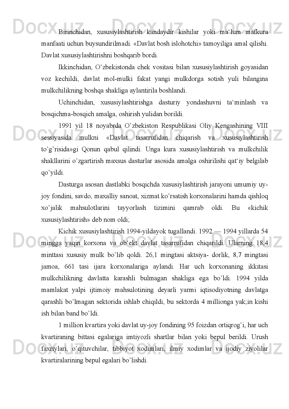 Islohotlarni   chuqurlashtirish   va   muvofiqlashtirish   maqsadida   Prezident
huzurida   Iqtisodiy   islohot,   tadbirkorlik   va   chet   el   investitsiyalari   bo’yicha
idoralararo   Kengash   tuzildi,   Davlat   mulkini   boshqarish   va   tadbirkorlikni
qo’llab-   quvvatlash   davlat   qo’mitasi   tashkil   etildi.   Bu   qo’mita   mulkni   davlat
tasarrufidan   chiqarish   va   xususiylashtirish   dasturlarini   ishlab   chiqishda,   ko’p
ukladli   iqtisodiyotni   shakllantirishda   muhim   tadbirlarni   amalga   oshirdi.
Qo’mita   investitsiya   fondlari,   fond   birjalari,   ko’chmas   mulk   birjalari,
auditorlik xizmatlari va boshqa bozor strukturasi tizilmalarini tashkil etmoqda.
O’zbekistonning   xorijiy   mamlakatlar   bilan   aloqasini   yo’lga   qo’yish
maqsadida respublika tarixida birinchi marta Tashqi iqtisodiy aloqalar vazirligi
tuzildi.   Vazirlik   tovarlar   va   xizmatlar   xalqaro   bozorini   tahlil   qilish,   tashqi
iqtisodiy   faoliyat   sohasidagi   strategiyani   ishlab   chiqish,   eksport-import
bo’yicha   markazlashgan   tartibda   mahsulotlar   yetkazib   berish   ishlarini   tashkil
etmoqda.   Vazirliklar,   idoralar,   korxonalarda   tashqi   iqtisodiy   faoliyat   bilan
shug’ullanuvchi   bo’limlar,   tashkilotlar,   firmalar   tuzildi.   Respublikada   tashqi
aloqalarni ta‘minlaydigan yaxlit tizim tarkib topdi. 
O’zbekistonning   ishlab   chiqarish,   transport   bo’yicha   tarmoq   vazirliklari
tugatilib,   ular   o’z-o’zini   mablag’   bilan   ta‘milaydigan   uyushmalarga,
kontsenrlarga,   korporatsiyalarga   va   boshqa   xo’jalik   birlashmalariga
aylantirildi. Avtomobil transportida, qurilishda boshqaruv tizimi qayta tuzildi.
O’zbekiston   Respublikasi   Oliy   va   o’rta   maxsus   ta‘lim   vazirligi,   Xalq
ta‘limi   vazirligi,   Sog’liqni   saqlash   vazirligi,   Madaniyat   ishlari   vazirligining
strukturasi, faoliyat va ish yuritish usullari tubdan o’zgardi.
Umummilliy   ahamiyatga   molik   bo’lgan   tarmoqlarda,   masalan,
sayoxatchilik,   transport,   madaniyat,   kino,   televidenie   va   radio   tizimi   va
boshqalarda   iqtisodiy   jihatdan   mustaqil   bo’lgan   milliy   kompaniyalar   tashkil
etildi.
Shunday   qilib,   mustaqillik   qo’lga   kiritilgandan   beri   o’tgan   qisqa   tarixiy
davrda   huquqiy   davlat,   uning   zamonaviy   hokimiyat   organlari   barpo   etildi,