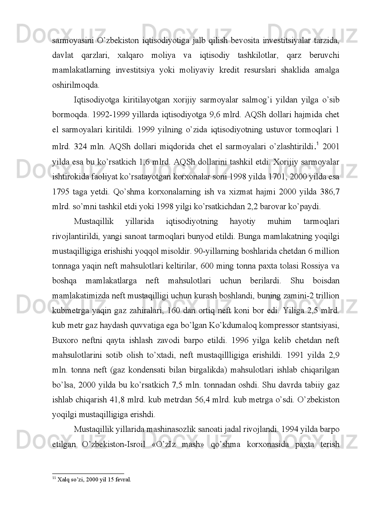 valyuta   qadrini   mustahkamlash,   uning   erkin   aylanishini   taxminlash   choralarini
amalga oshirmoqda.
Mulkni  davlat  tasarrufidan chiqarish xususiylashtirish  iqtisodiy  islohotlarda
yetakchi urinda turdi. 
Xususiylashtirish   jarayonini   tashkil   etish   va   unga   raxbarlik   kilish   uchun
1992 yil fevralda Davlat mulkini boshqarish va xususiylashtirish Davlat qo’mitasi
taksis   qilindi.   1994   yilda   uning   funktsiyalari   o’zgartirilib,   u   Davlat   mulkini
boshqarish   va   tadbirkorlikni   qo’llab-quvvatlash   Davlat   qo’mitasiga   aylantirildi.
Mazkur qo’mita zimmasiga bir qator muhim vazifalar: 
-ko’p ukladli iqtisodiyotni shakllantirishda yagona siyosatni amalga oshirish
va tadbirkorlikni qo’llab-quvvatlash; 
-mulkni davlat tasarrufidan chiqarishning ustivor yunalishlarini belgilash va
xususiylashtirish dasturini ishlab chikish; 
-xususiy   biznesning   rivojlanishiga   yordam   ko’rsatish   va   boshqalar
yuklatildi. 
Xususiylashtirish   tanlov   va   kim   oshdi   savdosi   orqali   amalga   oshirildi,   bu
tartib   takomillashib   bordi.   Dastlab   savdo-sotiqqa   faqat   mol-mulkning   o’zi
qo’yilgan   bo’lsa,   keyinroq   xususiylashtirilayottan   mol-mulk   joylashgan   yer
uchastkalari, yangi qurilish qilish uchun yer maydonlari xam kim oshdi savdosiga
qo’yildi. O’zbekiston xususiylashtirishdan tushgan barcha mablaglar tadbirkorlikni
qo’llab-quvvatlash   uchun   berilishi   jixatidan   xam   uziga   xos   yulga   ega   bo’lgan
davlat   sifatida   kuzga   tashlandi.   Uning   tajribalari   jahon   hamjamiyati   diqqatini
o’ziga tortdi. 
Tadbirkorlikni rivojlantirishning huquqiy asosini vujudga keltirish qonunlar
majmuini   yaratishni   tashkil   kilishni   uyushtirish   maksadida   Oliy   Majlis   tarkibida
yangi Iqtisodiy islohotlar va tadbirkorlikni rivojlantirish qo’mitasi tuzildi. 
Davlat mulkini xususiylashtirishning Prezident I. Karimov tomonidan ishlab
chikilgan   tamoyillari   eng   avvalo   uzining   maxalliy   xususiyatlarini   va   talablarini
hisobga  olganligi, ayni   paytda  xozirgi   zamon ilgor  tajribalariga mos  kelishi  bilan
alohida ajralib turadi. Buni nimalarda ko’rish mumkin?  